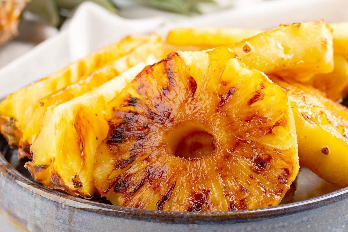 Elevate Your BBQ: Grilled Pineapple with Creamy Mascarpone or Spicy Twist